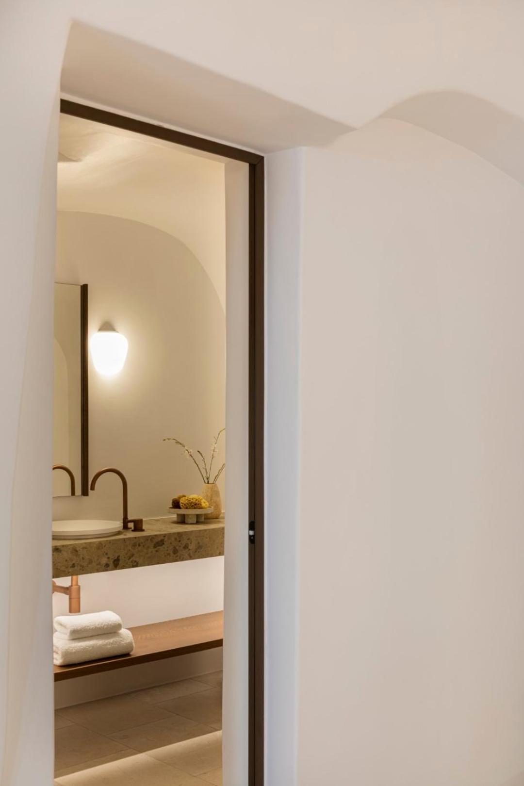 Canaves Ena - Small Luxury Hotels Of The World Oia  Exterior photo